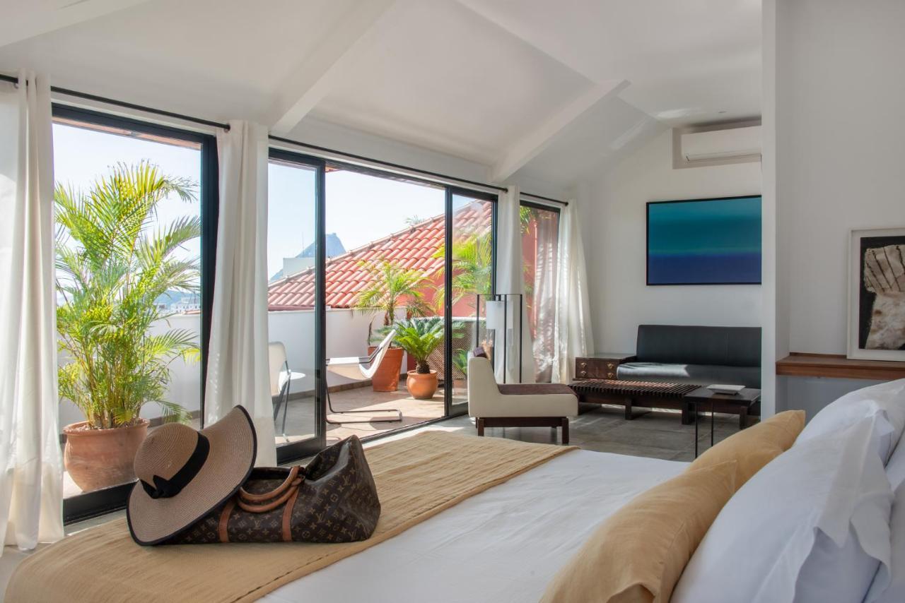 Master Deluxe Room